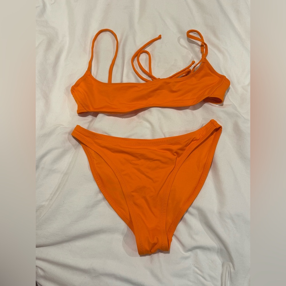 Skims bikini set